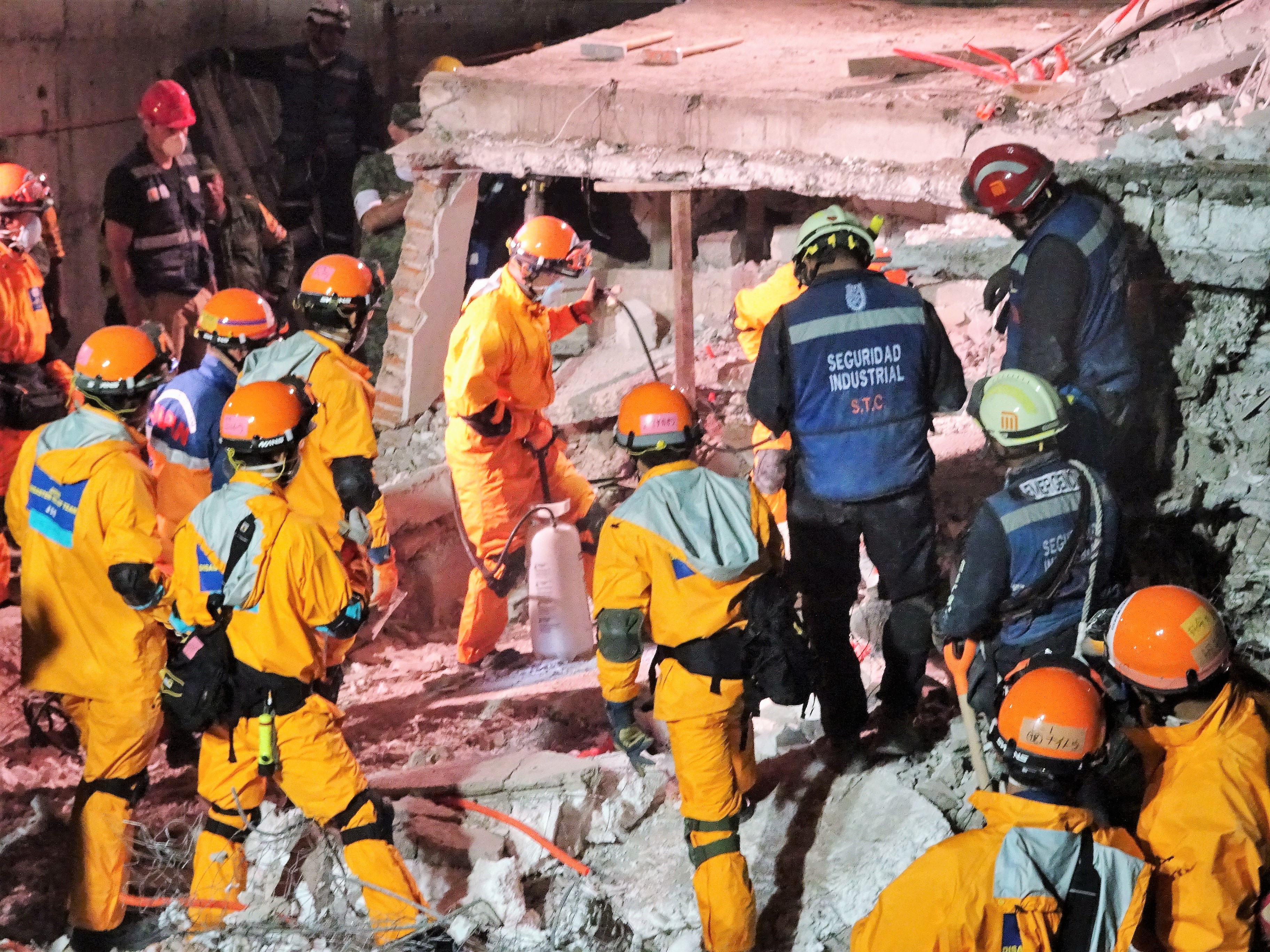 平成29年メキシコ地震における捜索救助活動